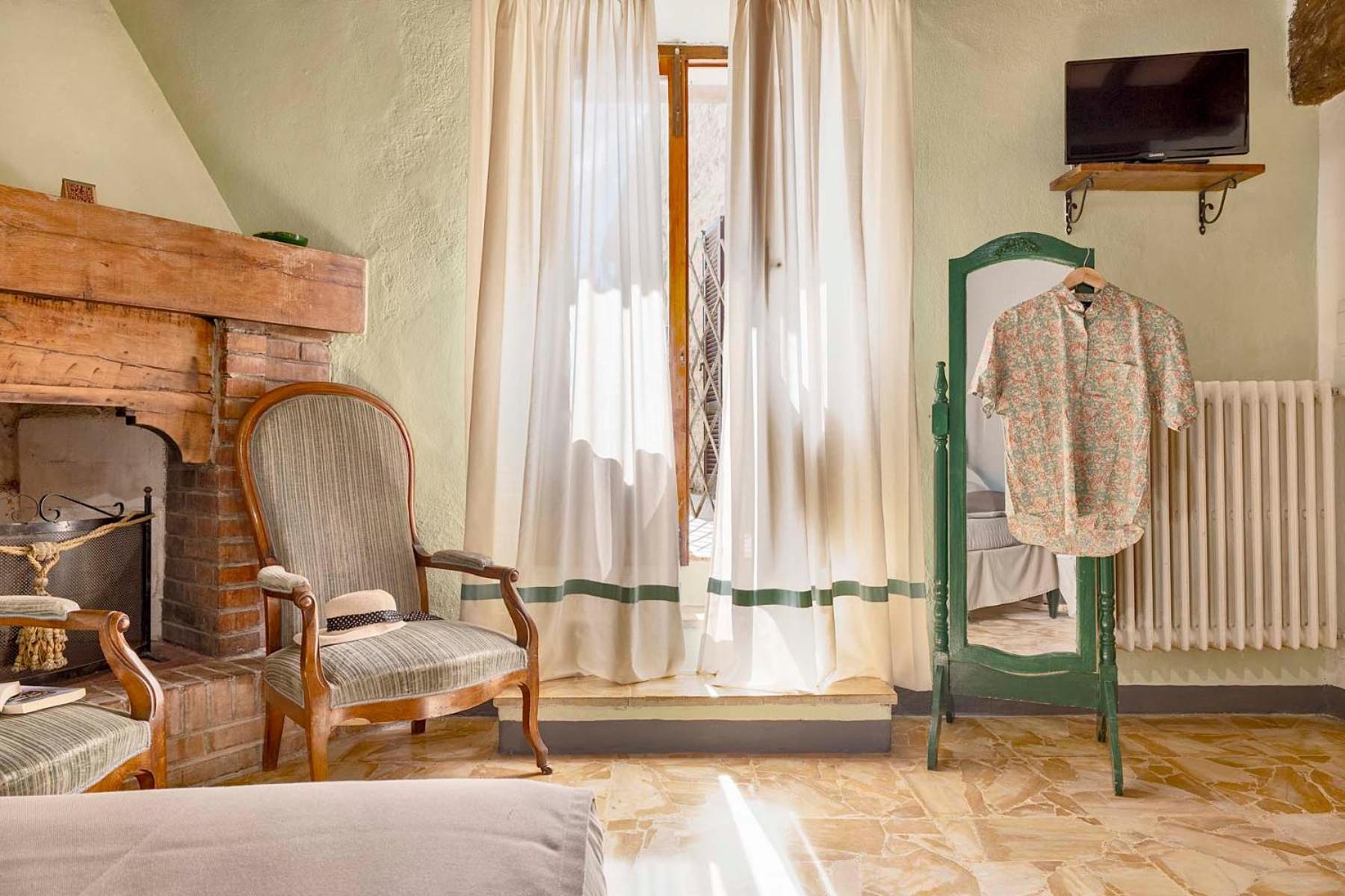 Agriturismo Tenuta Di Mensanello Колле-ди-Валь-д'Эльса Экстерьер фото