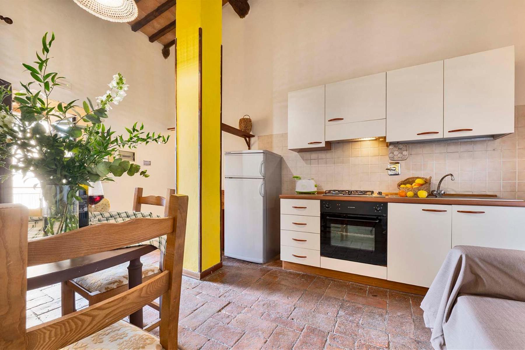 Agriturismo Tenuta Di Mensanello Колле-ди-Валь-д'Эльса Номер фото