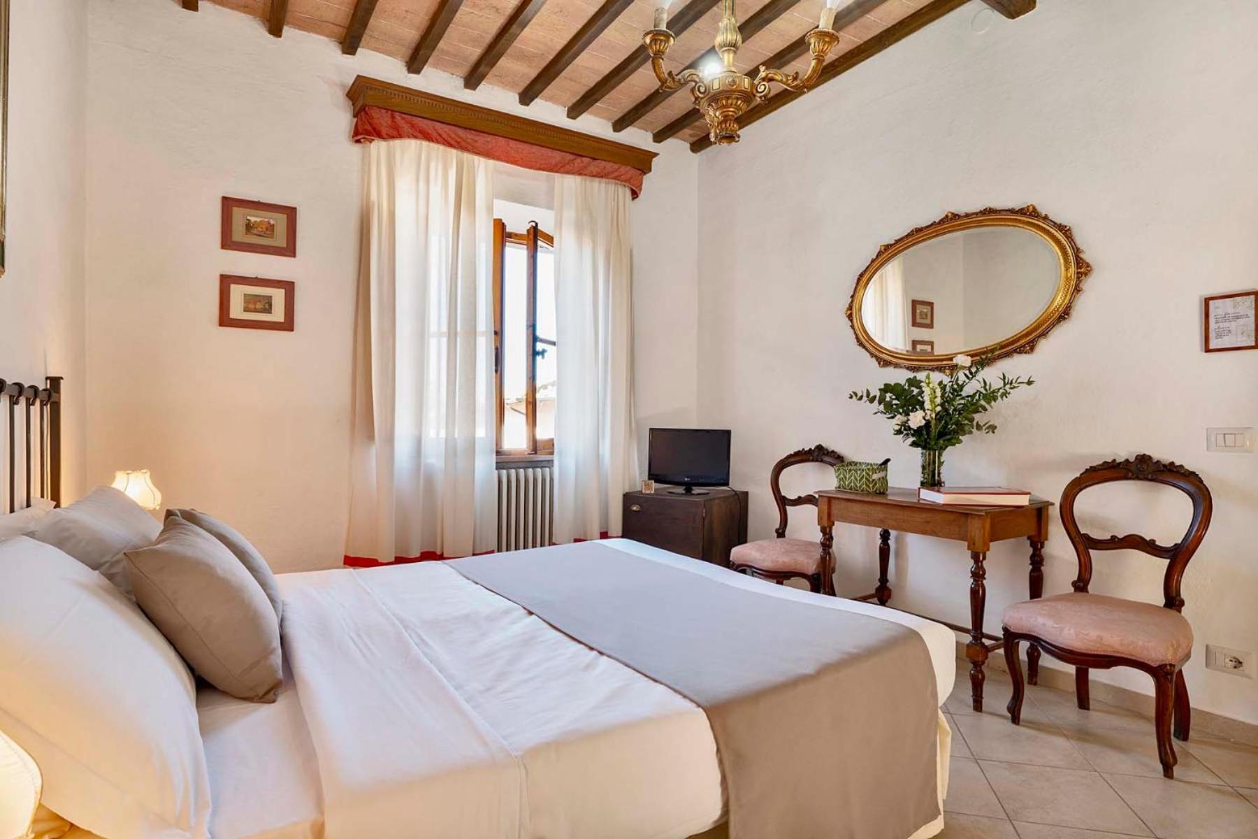 Agriturismo Tenuta Di Mensanello Колле-ди-Валь-д'Эльса Номер фото