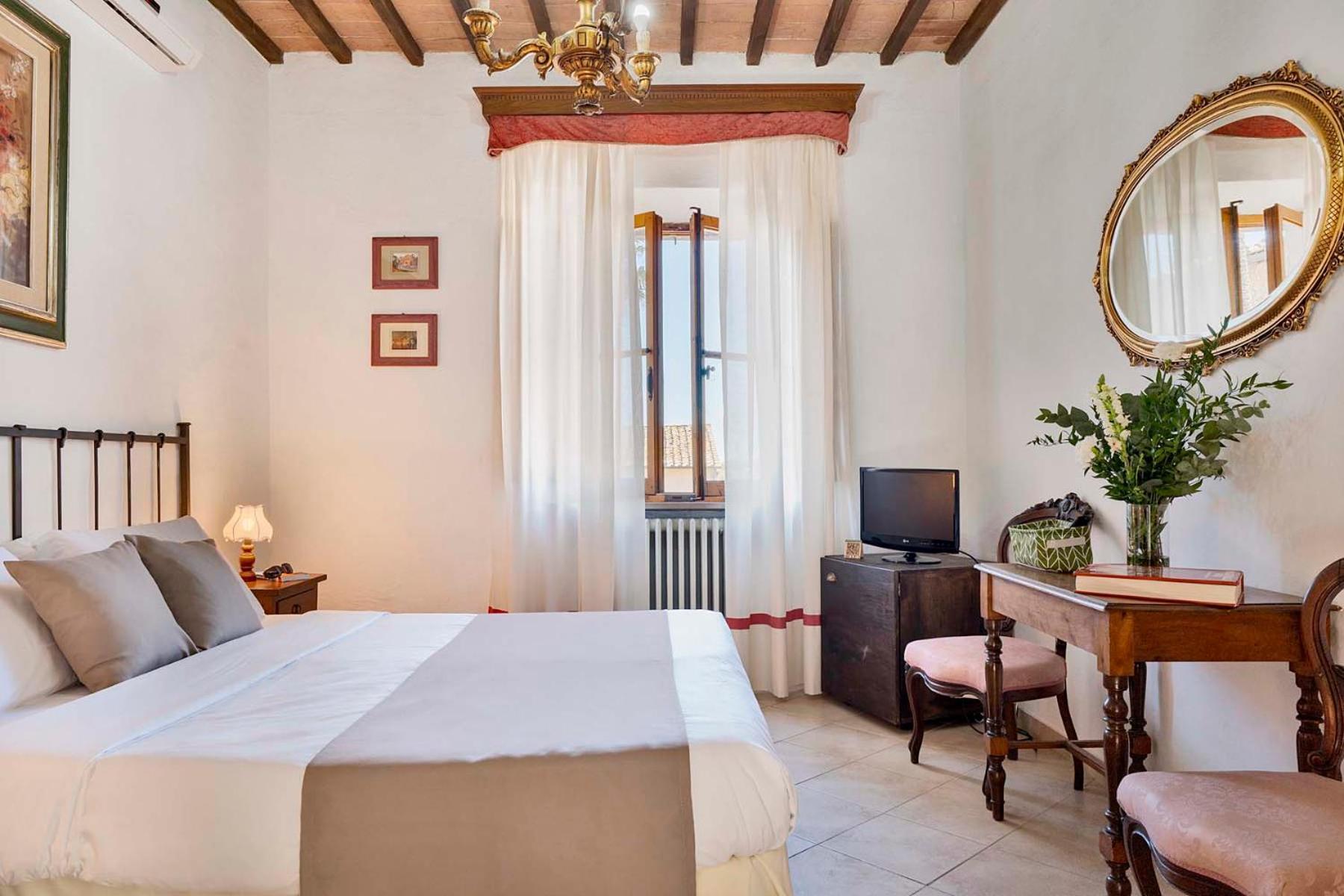Agriturismo Tenuta Di Mensanello Колле-ди-Валь-д'Эльса Номер фото