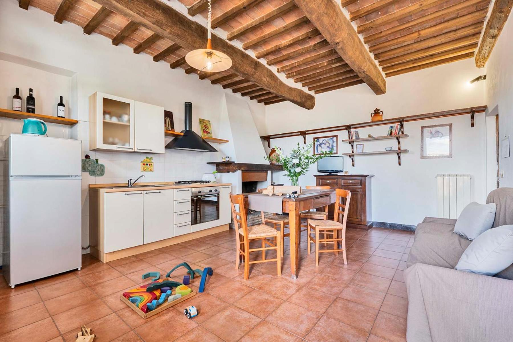 Agriturismo Tenuta Di Mensanello Колле-ди-Валь-д'Эльса Экстерьер фото
